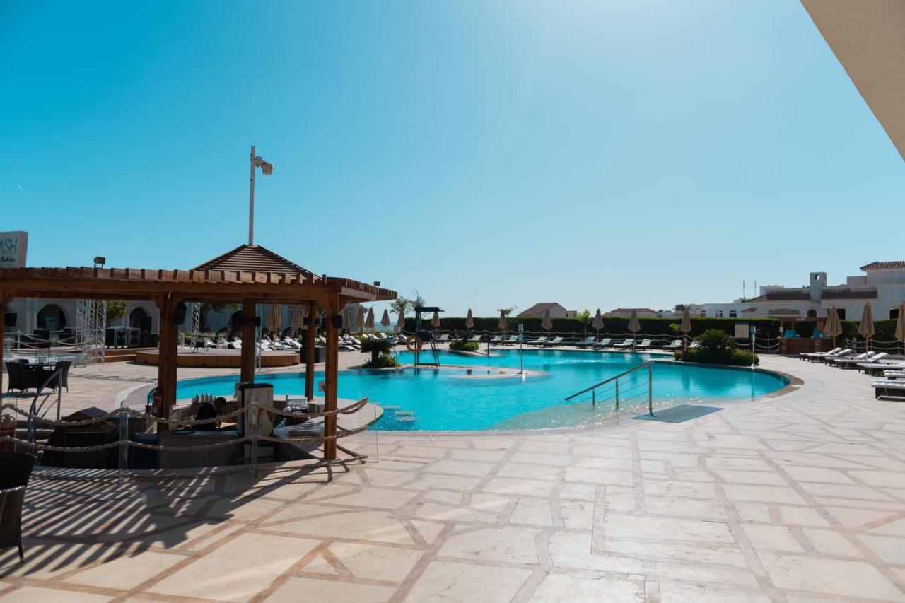 Sunrise Montemare Resort -Grand Select (Adults Only) Sharm el-Sheikh Luaran gambar The pool at the hotel