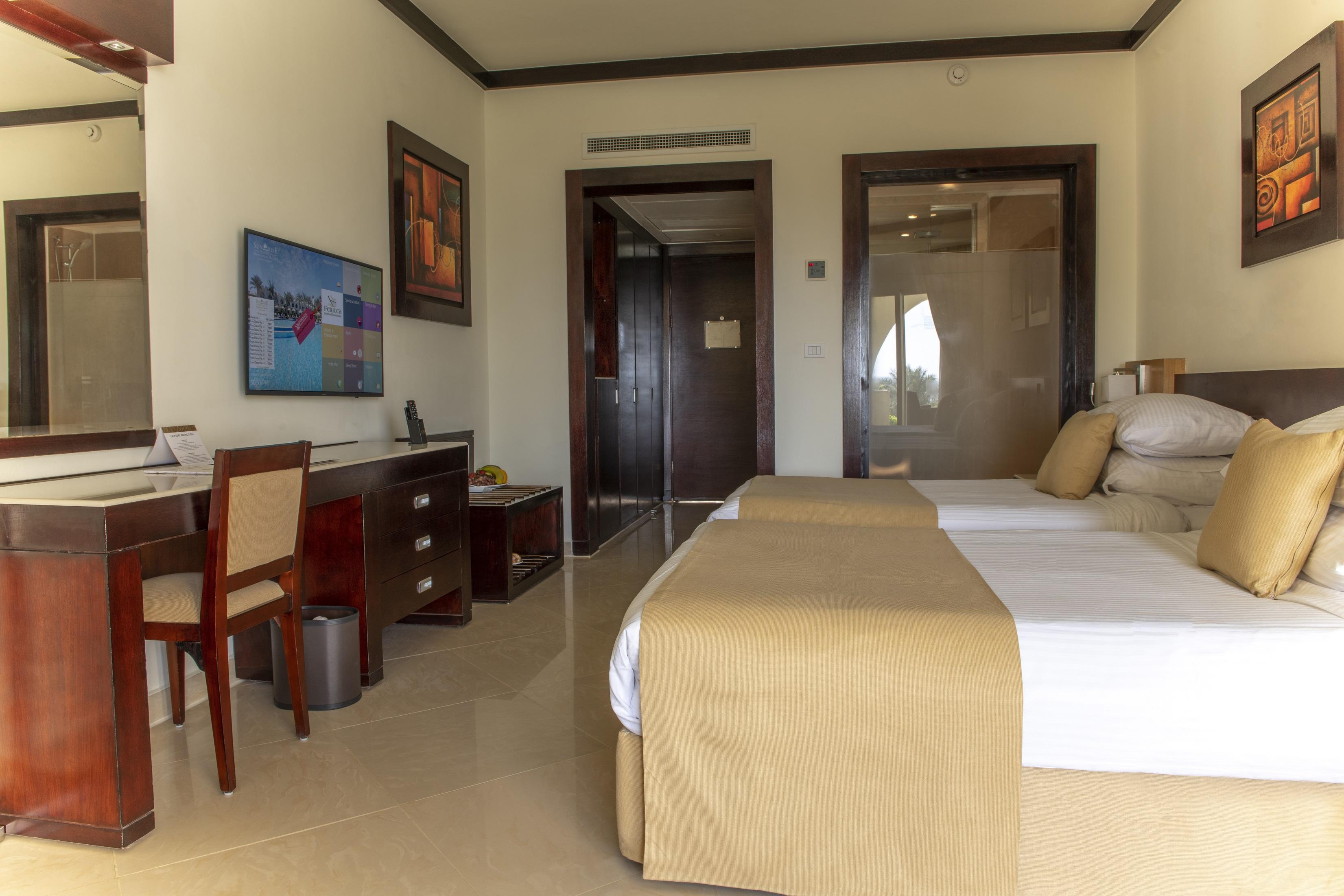 Sunrise Montemare Resort -Grand Select (Adults Only) Sharm el-Sheikh Luaran gambar A room at the Hilton Sharm El Sheikh