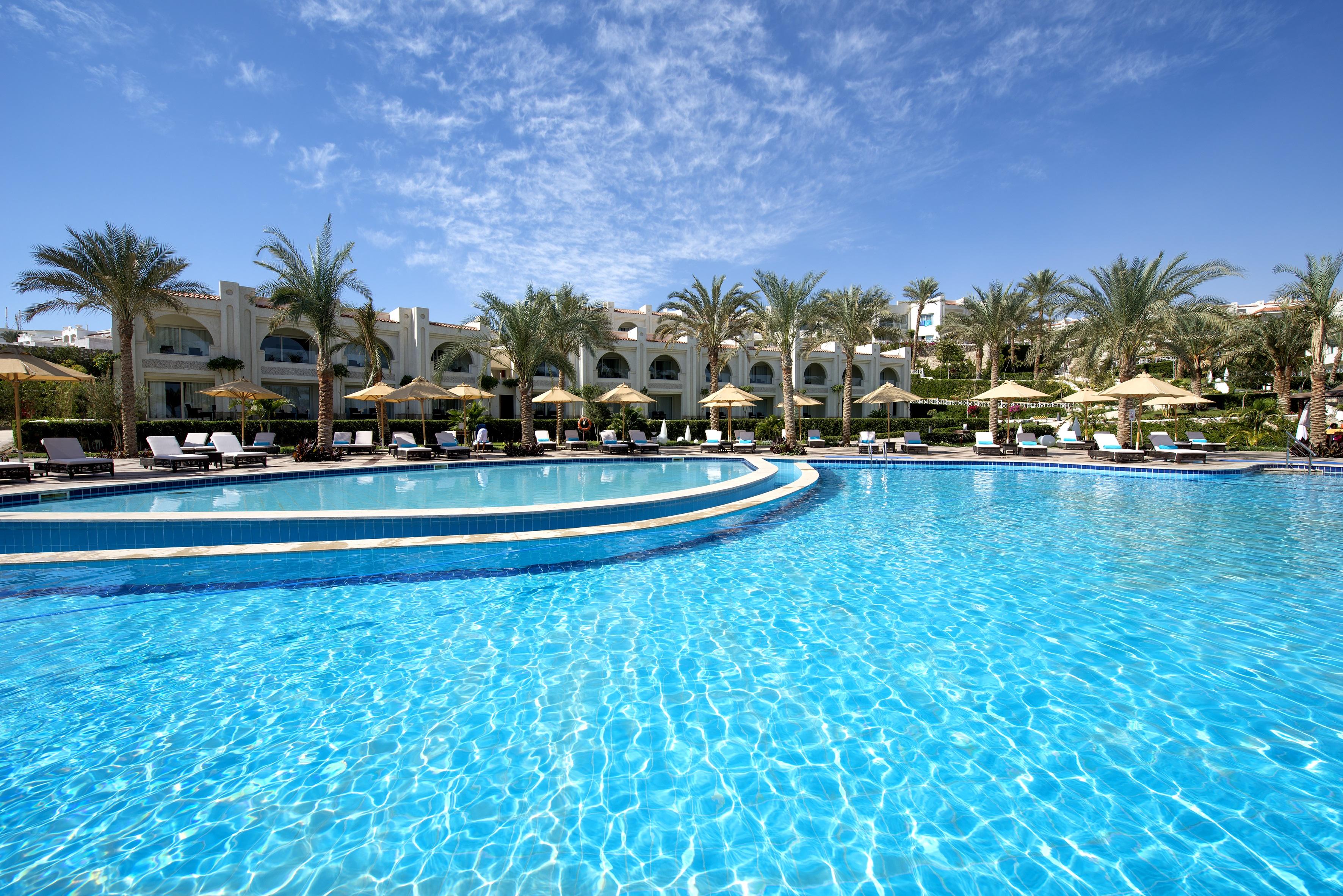 Sunrise Montemare Resort -Grand Select (Adults Only) Sharm el-Sheikh Luaran gambar The swimming pool at the Hilton Sharm El Sheikh